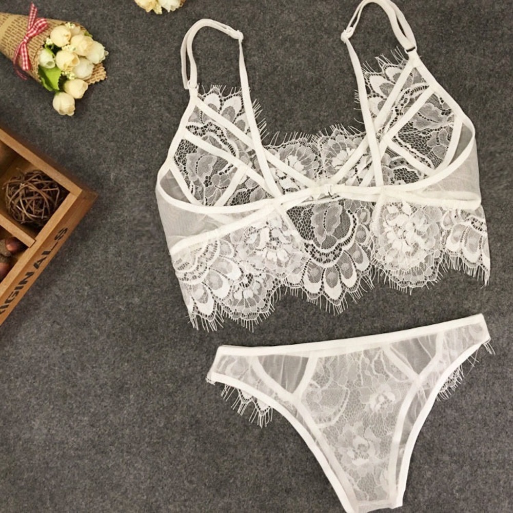 Sexy lacy set black and white - Picture 8 of 16